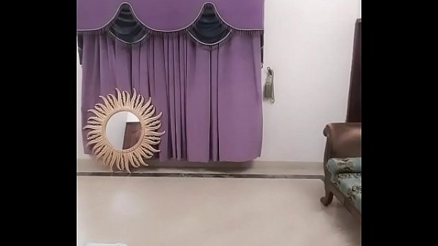 Desi Live Fingering On Cam
