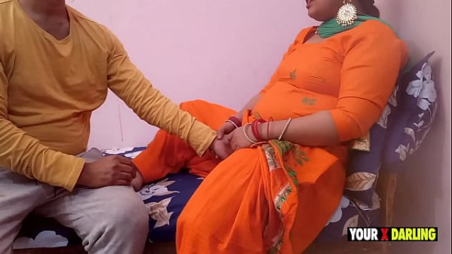 Punjabi Bhabhi Non Stop Chudai By Her Servant Bihaari Ramu